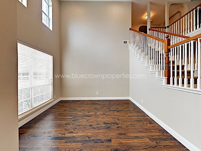 901 Mesquite Dr in Burleson, TX - Building Photo - Building Photo