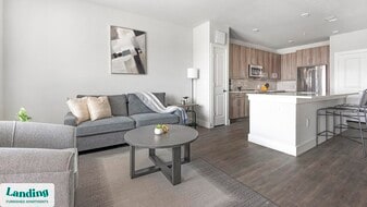 24002 Colonial Pkwy in Katy, TX - Building Photo