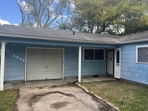 2048 Oak Ave in Port Arthur, TX - Building Photo - Building Photo