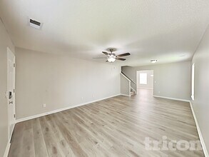 1952 Lake Carolina Dr in Columbia, SC - Building Photo - Building Photo