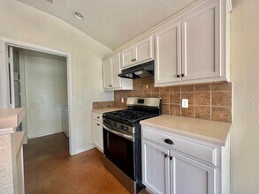 15011 Nordyke Ln in Austin, TX - Building Photo - Building Photo