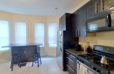 3147-3149 Washington St, Unit 2