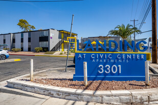 The Landing at Civic Center Apartamentos