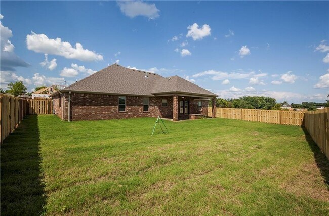 4609 SW Plumley Ave in Bentonville, AR - Building Photo - Building Photo