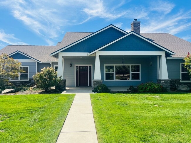 11341 Bell Dr in Atwater, CA - Building Photo - Building Photo