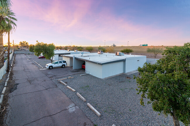 1122/1126 27Th St, in Phoenix, AZ - Building Photo - Building Photo