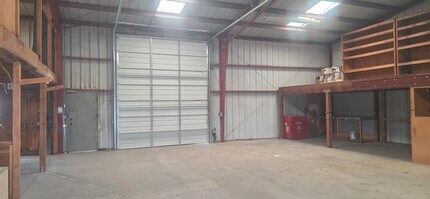 7134 Mohawk Trail in Yucca Valley, CA - Building Photo - Building Photo