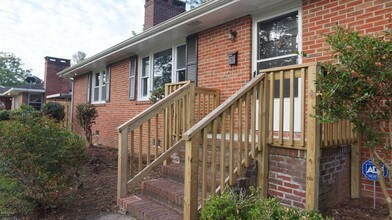 705 N Grace Ave in New Bern, NC - Building Photo - Building Photo