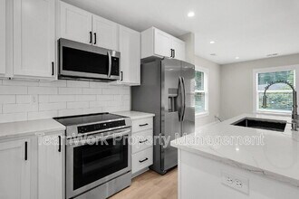 1752 Skinner Ave in Charleston, SC - Building Photo - Building Photo