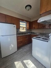 319 W Elm St in Junction City, KS - Building Photo - Building Photo