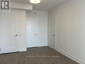 310 Tweedsmuir Ave in Toronto, ON - Building Photo - Building Photo