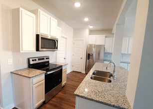 6030 Barringer Ct in Huntsville, AL - Building Photo - Building Photo