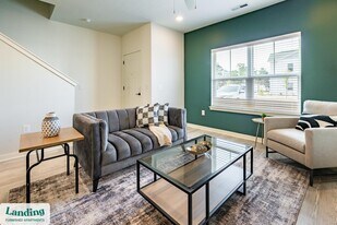 2626 Goose Is Dr, Unit 1747-105 in Leland, NC - Building Photo