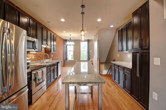 1416 Wheyfield Dr in Frederick, MD - Building Photo - Building Photo