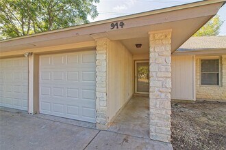 914 Garden Meadow Dr in Georgetown, TX - Building Photo - Building Photo