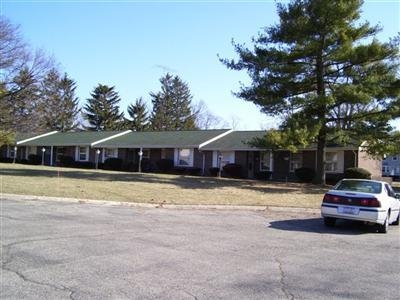 305 Miami Cir in Greenville, OH - Building Photo