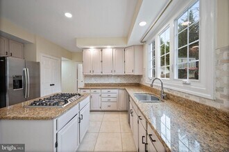 1324 Pleasant Meadow Rd in Crofton, MD - Building Photo - Building Photo