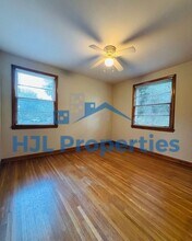 126 Cottage Ln in Nashville, TN - Building Photo - Building Photo