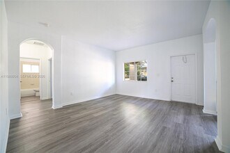 10270 SW 225th Ln in Cutler Bay, FL - Building Photo - Building Photo