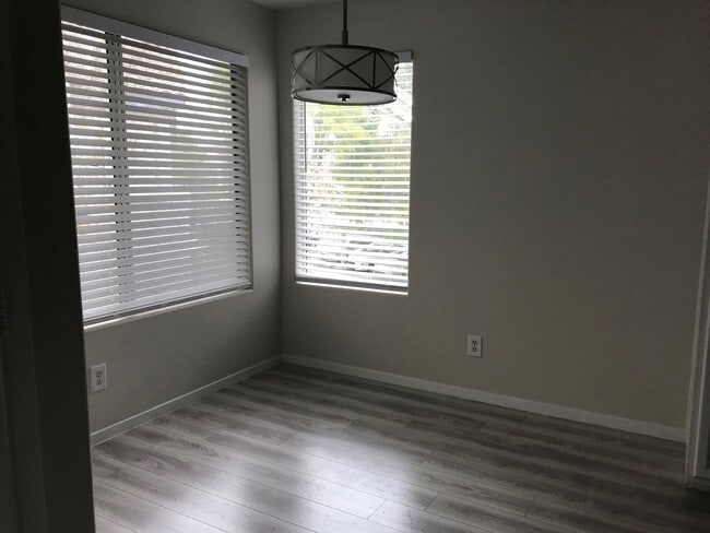 3075 Casey Dr in Las Vegas, NV - Building Photo - Building Photo