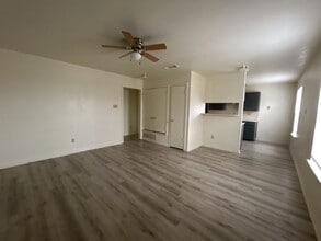 504 Esther Cir in Killeen, TX - Building Photo - Building Photo