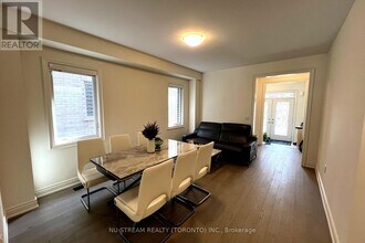 68 Current Dr in Richmond Hill, ON - Building Photo - Building Photo