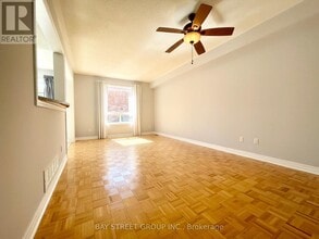 196 Kirkvalley Crescent in Aurora, ON - Building Photo - Building Photo