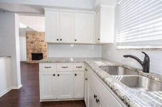 2236 Irwin St in Fort Worth, TX - Building Photo - Building Photo