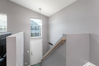 144 Presidential Blvd in Oswego, IL - Building Photo - Building Photo