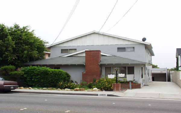 Beverly Madlyn in Whittier, CA - Building Photo