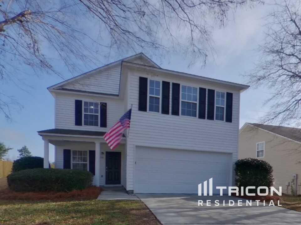 2120 Wilkinson Dr in Columbia, SC - Building Photo