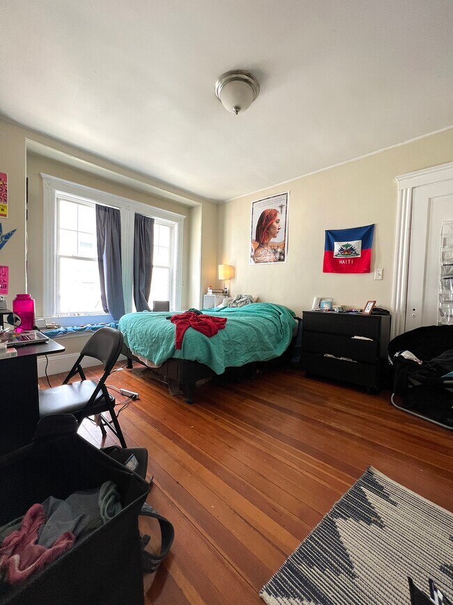 22 Boulevard Ter in Boston, MA - Foto de edificio - Building Photo