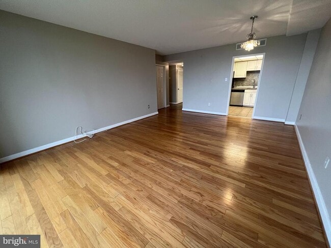 6301 Stevenson Ave in Alexandria, VA - Building Photo - Building Photo
