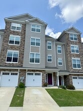 111 Clydesdale Ln in Prince Frederick, MD - Building Photo - Building Photo