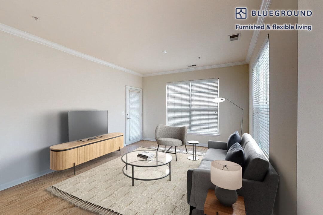 14240 Alta Oaks Dr in Rockville, MD - Building Photo