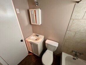 1958 Kenny St in Montgomery, AL - Building Photo - Building Photo