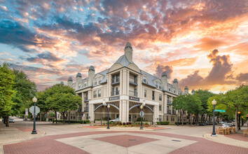 MAA Meridian in Dallas, TX - Building Photo - Building Photo