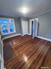 12 Fleming St in Waterbury, CT - Building Photo - Building Photo
