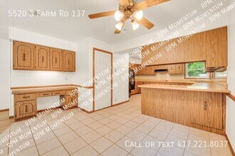5520 S Farm Rd 137 in Springfield, MO - Building Photo - Building Photo