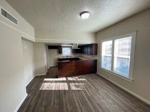 622 N Palm Ave in Fresno, CA - Building Photo - Building Photo