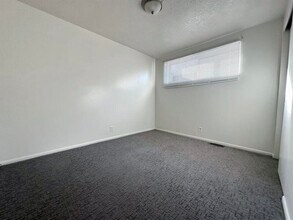 305 S 100 E in Tremonton, UT - Building Photo - Building Photo