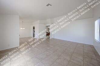 6524 N 90th Dr in Glendale, AZ - Building Photo - Building Photo