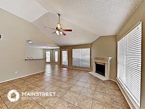 1132 Sandalwood Dr in Fort Worth, TX - Building Photo - Building Photo
