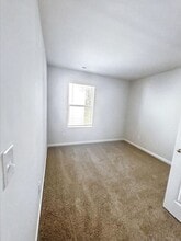 233 W Grover St in Shelby, NC - Building Photo - Building Photo
