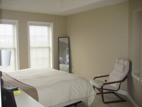 5698 Wellesley Ln in Ypsilanti, MI - Building Photo - Building Photo