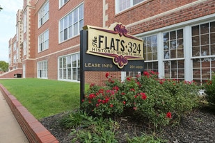 The Flats 324 in Wichita, KS - Building Photo