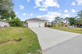 531 Topeka Rd SW in Palm Bay, FL - Building Photo - Building Photo