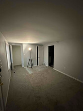 2340 Electric St in Wyandotte, MI - Building Photo - Building Photo