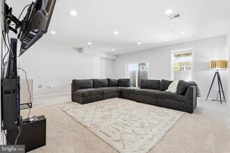 2812 Lanham Hill Cir in Upper Marlboro, MD - Building Photo - Building Photo