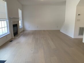 111 Tyne Dr in Franklin, TN - Building Photo - Building Photo